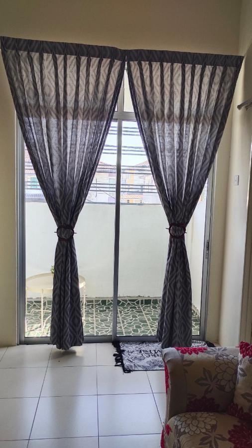 אלור גאג'ה Dadide Guesthouse מראה חיצוני תמונה
